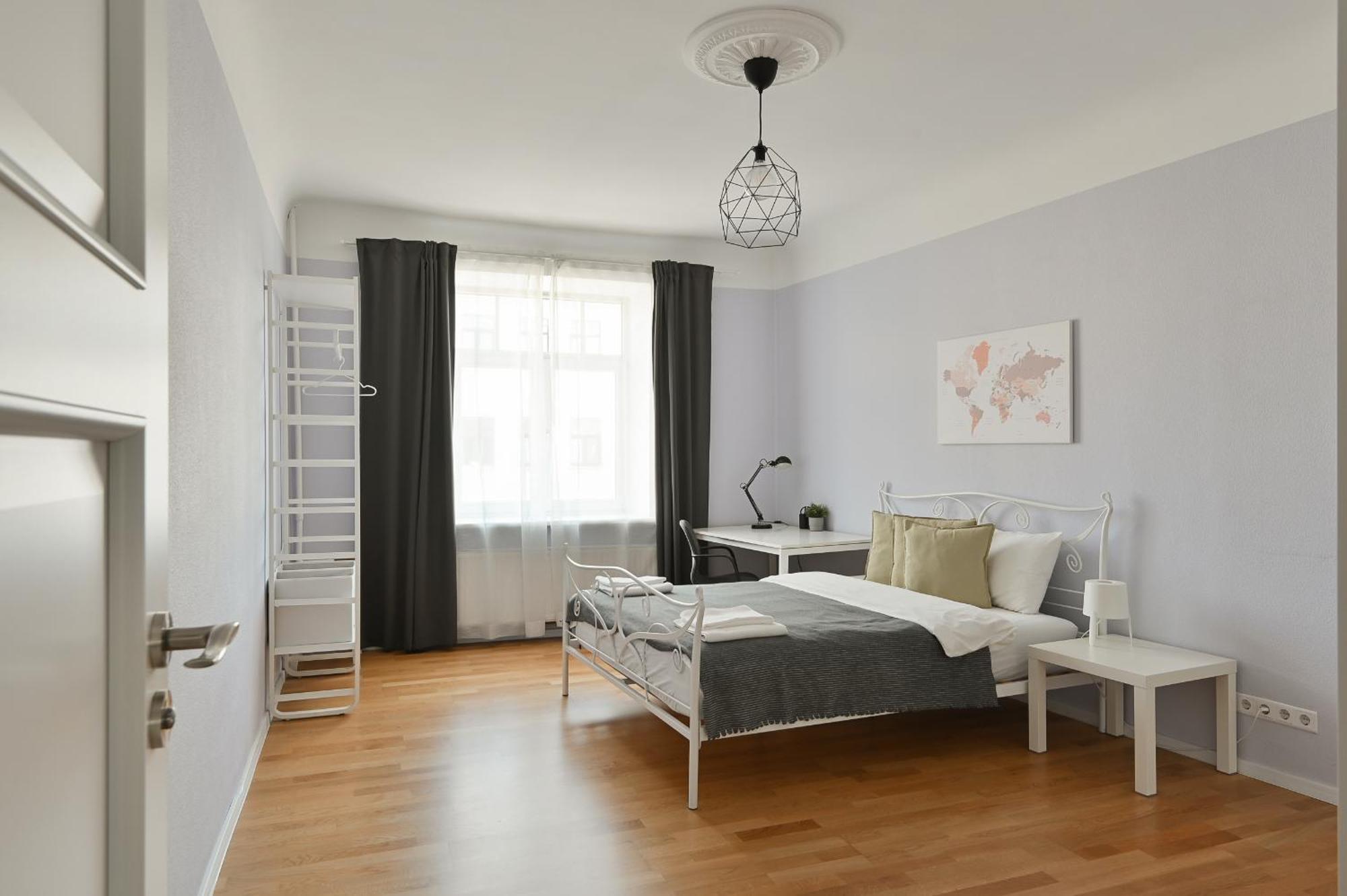 Families & Groups - 4 Bedrooms - Spacious 110m2 - Perfect Location
